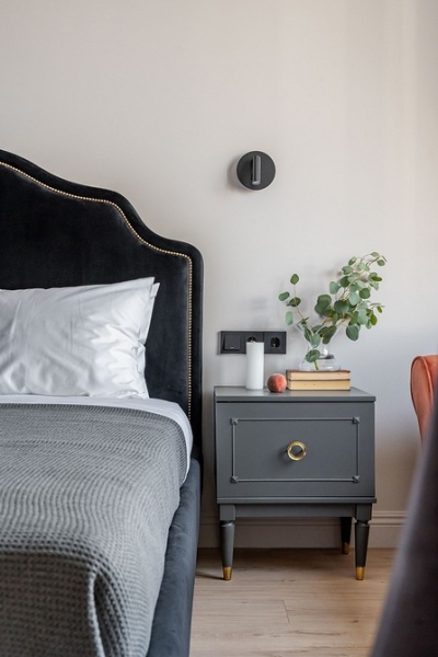 История и современность: квартира 27 кв. м в Санкт-Петербурге, где уместили все