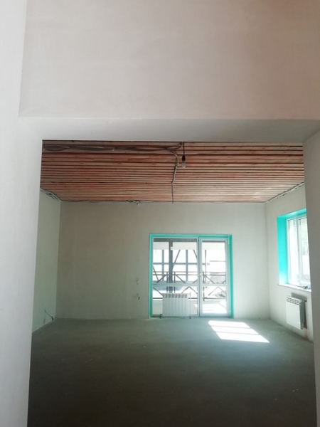 
                                Из голых стен — в яркий и уютный дом 100 кв. м с потрясающим участком (фото до и после)                            