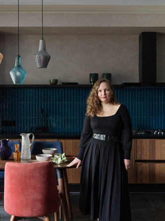 Яркая квартира 104 м² для мамы и дочки в Воронеже