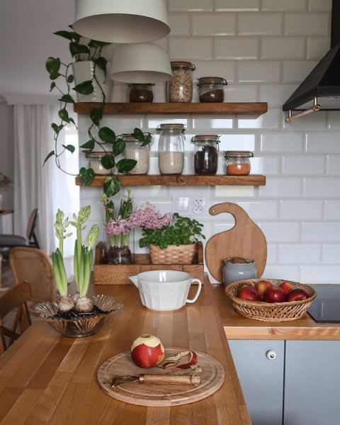 
                                Как быстро и недорого обновить кухню без ремонта: 9 лучших способов                            