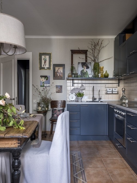 Как дизайнеры организуют хранение у себя на кухне? 6 примеров