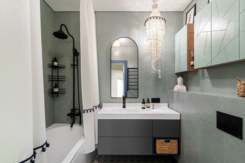 
                                Как из двушки 67 кв. м сделали трешку с дополнительной спальней и оформили яркий интерьер: квартира с обложки                            