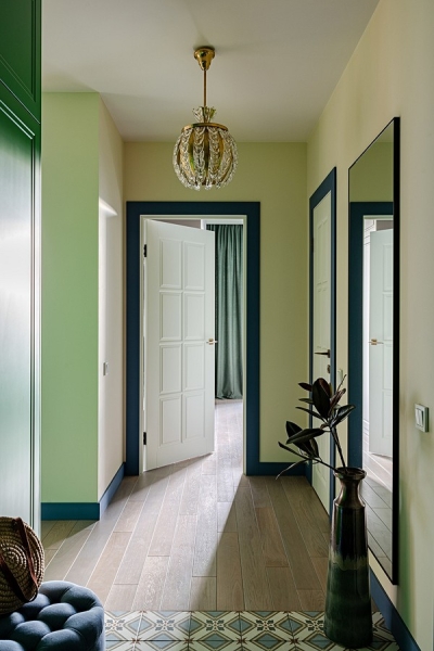 
                                Как из двушки 67 кв. м сделали трешку с дополнительной спальней и оформили яркий интерьер: квартира с обложки                            