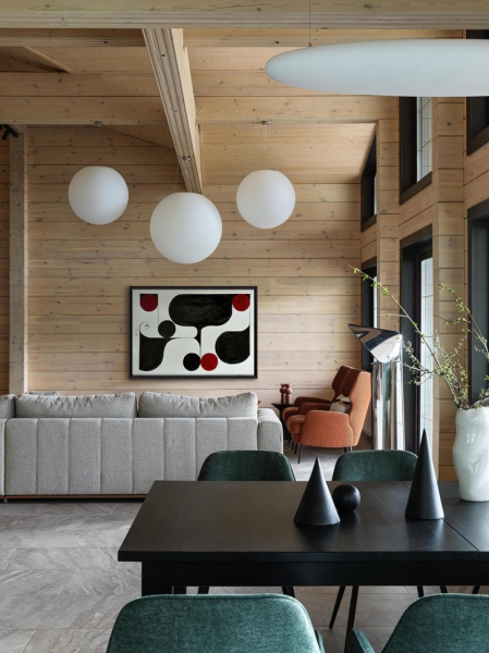 Красочный дом 200 м² под Воронежем