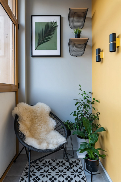 Маленький балкон: идеи оформления и самые красивые примеры (97 фото)