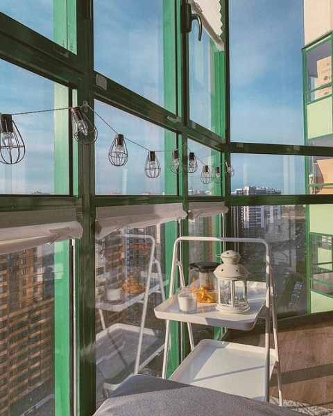 Маленький балкон: идеи оформления и самые красивые примеры (97 фото)