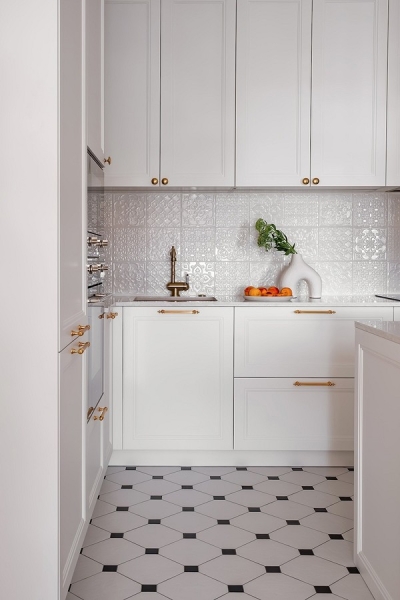 Париж по-русски: квартира 60 кв. м с потрясающим интерьером и комфортной планировкой