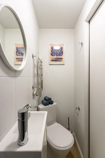 Плитка в маленькую ванную: советы по выбору, варианты дизайна и 107 фото