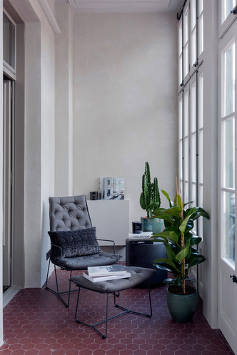 Современная квартира в доме по проекту Антонио Гауди