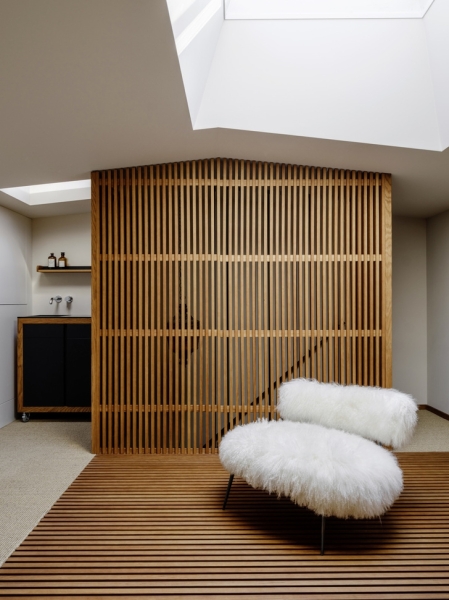 Тайна третьего этажа: квартира с мансардой в Москве