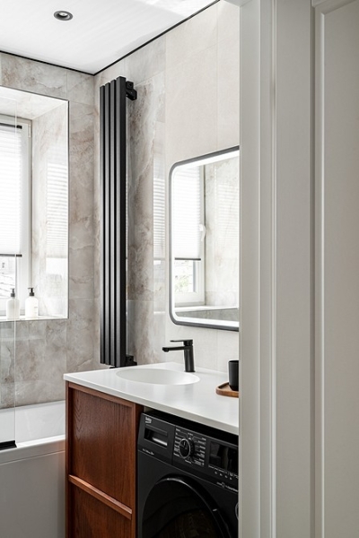 Такой студии вы еще не видели! Ванная с окном, много дерева и света! Уместили все 25 кв. м