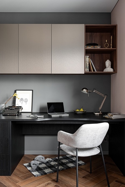 Улучшили планировку и создали крутой интерьер для молодой пары: квартира в Казани