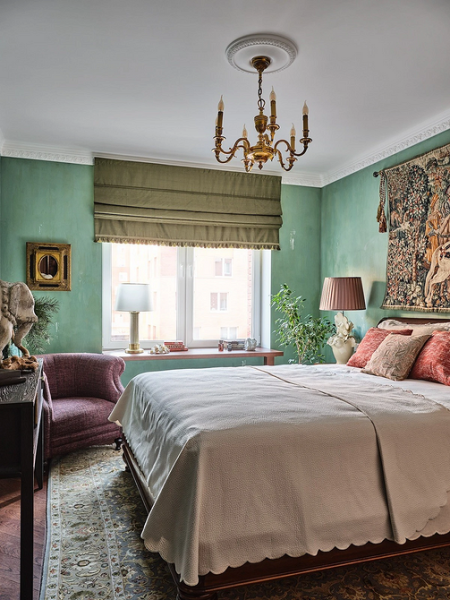 Зеленые шторы в интерьере: советы по выбору и идеи для разных комнат (67 фото)